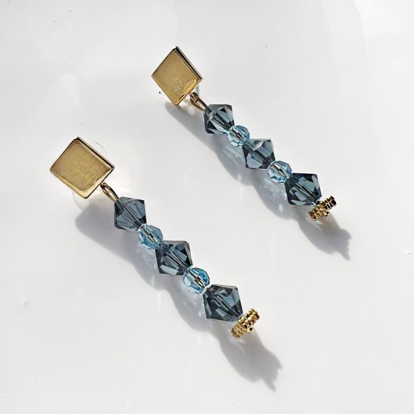 Elizé Everyday Luxury Collection - Swarovski® Crystal Ocean Earrings - Blue Montana with Aquamarine